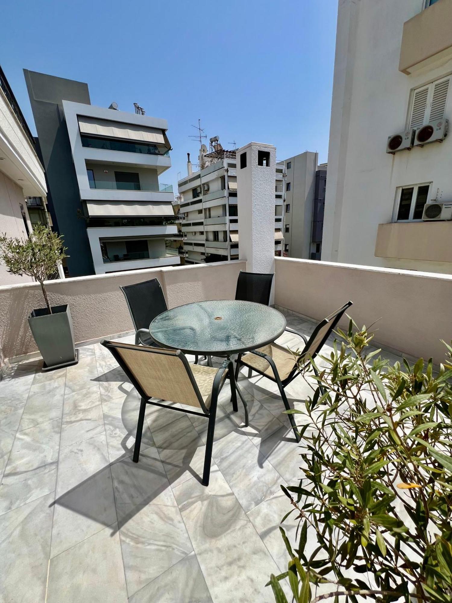 Brand New Brilliant Apartment At Athenian Riviera Eksteriør bilde