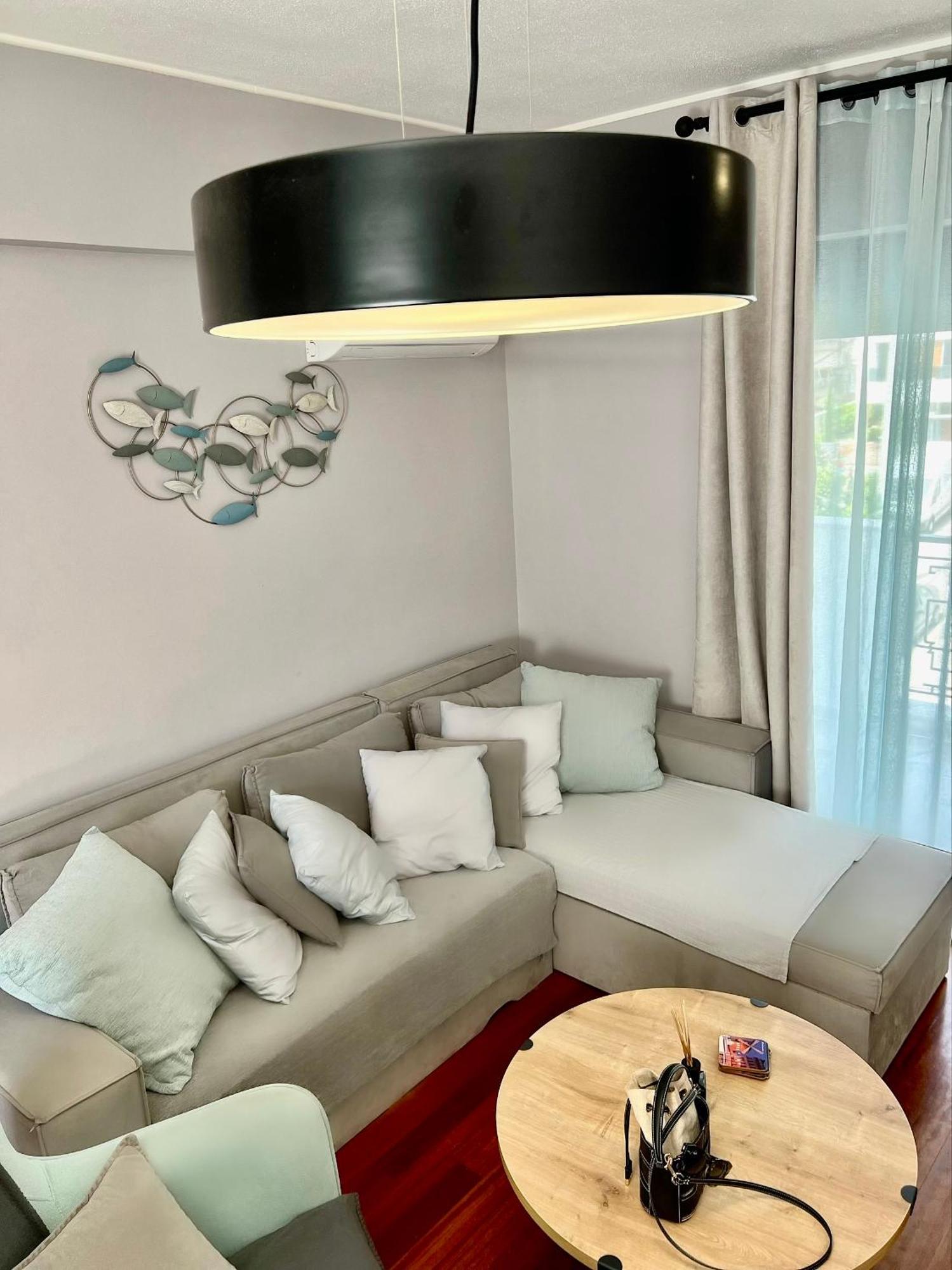 Brand New Brilliant Apartment At Athenian Riviera Eksteriør bilde